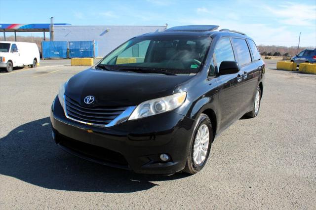 2011 Toyota Sienna XLE V6