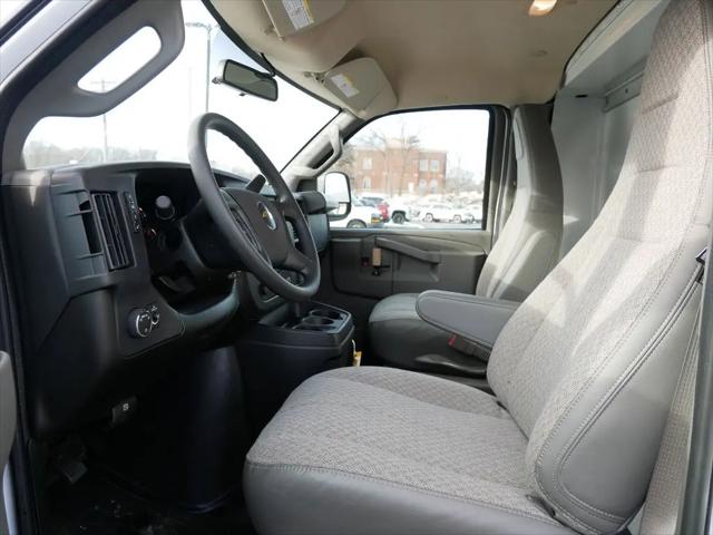 2025 Chevrolet Express Cutaway Work Van