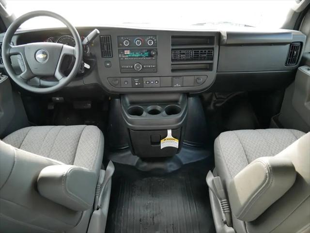 2025 Chevrolet Express Cutaway Work Van