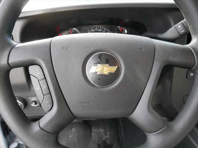 2025 Chevrolet Express Cutaway Work Van