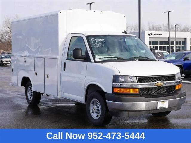 2025 Chevrolet Express Cutaway Work Van for sale in Wayzata, MN