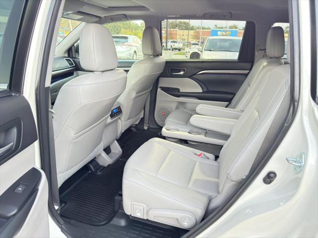 2015 Toyota Highlander Limited V6