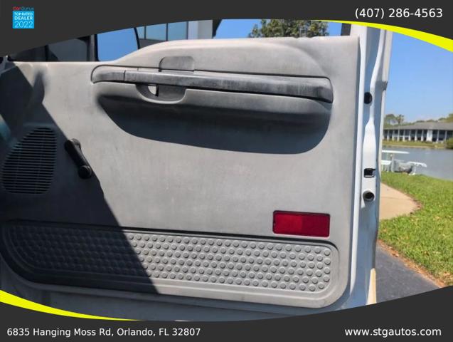 2005 Ford F-350 XL