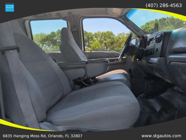 2005 Ford F-350 XL