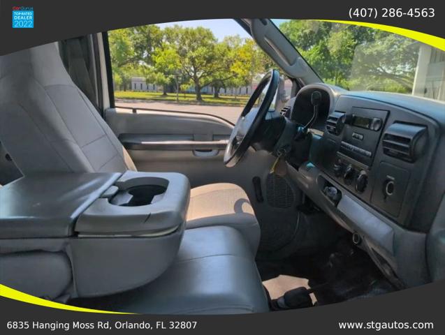 2005 Ford F-350 XL