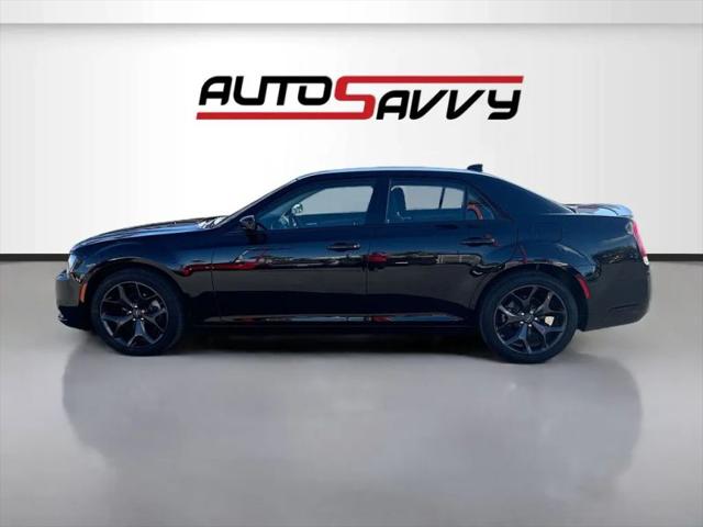 2023 Chrysler 300 Touring