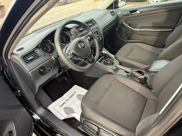 2015 Volkswagen Jetta 2.0L S