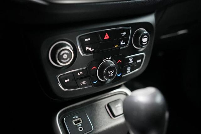 2018 Jeep Compass Latitude FWD
