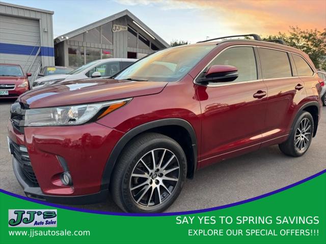 2017 Toyota Highlander SE for sale in Wenatchee, WA