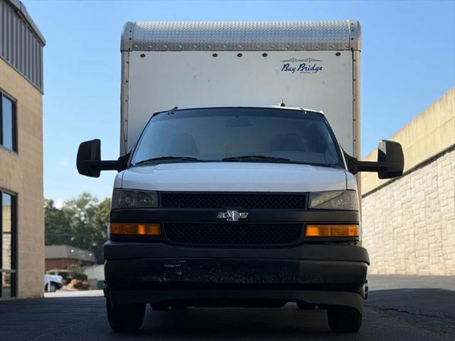2019 Chevrolet Express Cutaway 4500 4500 Van