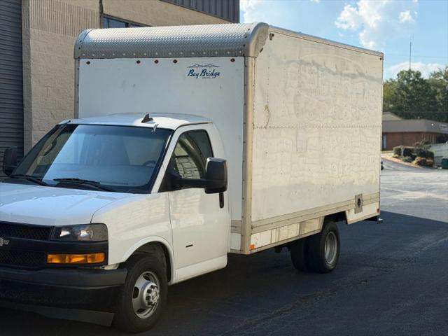 2019 Chevrolet Express Cutaway 4500 4500 Van