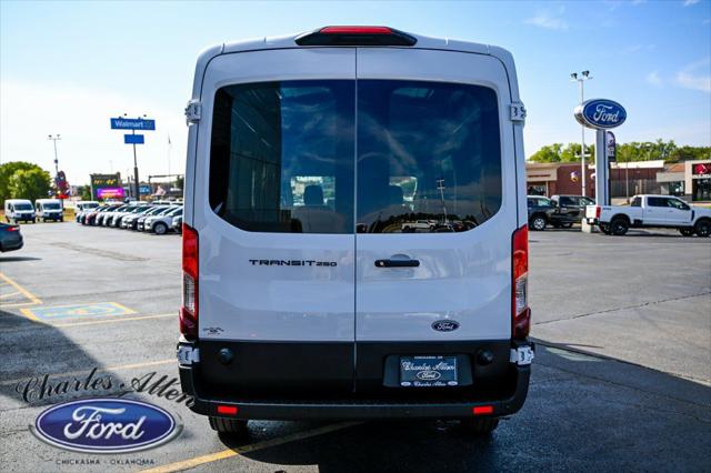2026 Ford Transit Cargo Van Base