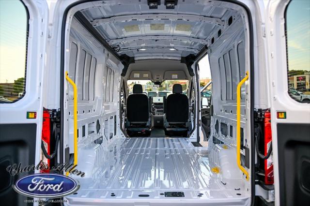 2026 Ford Transit Cargo Van Base