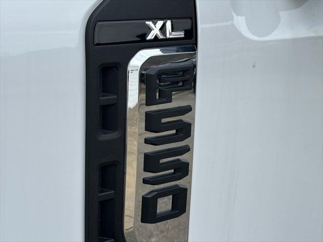 2026 Ford F-550 XL