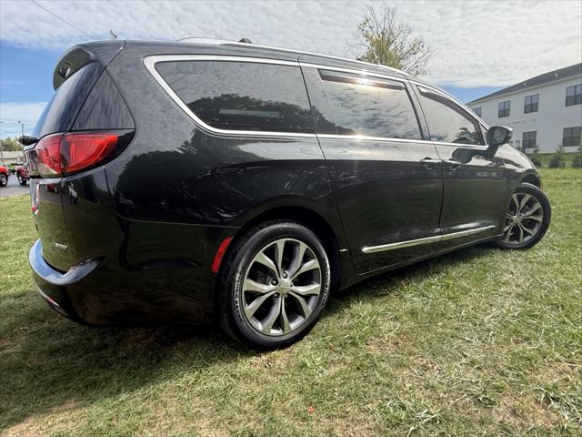 2017 Chrysler Pacifica Limited