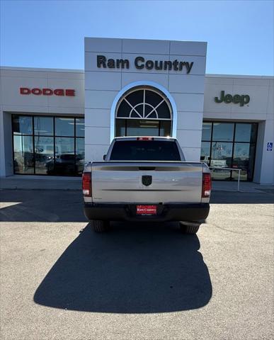 2024 RAM 1500 Classic Warlock Crew Cab 4x2 57 Box 2024 RAM 1500 Classic Warlock Crew Cab 4x2 57 Box