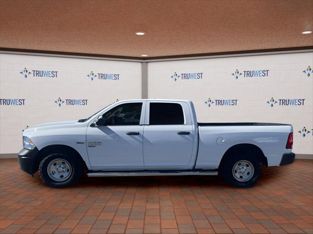 2019 RAM 1500 Classic Tradesman Crew Cab 4x4 64 Box 2019 RAM 1500 Classic Tradesman Crew Cab 4x4 64 Box