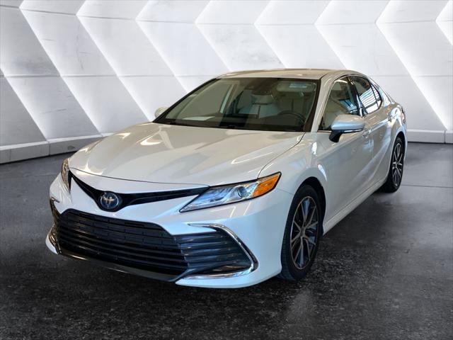 2022 Toyota Camry XLE Hybrid