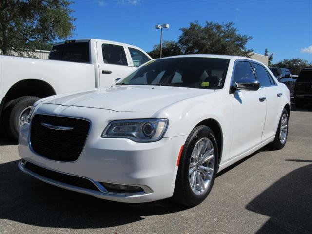 2017 Chrysler 300 Limited