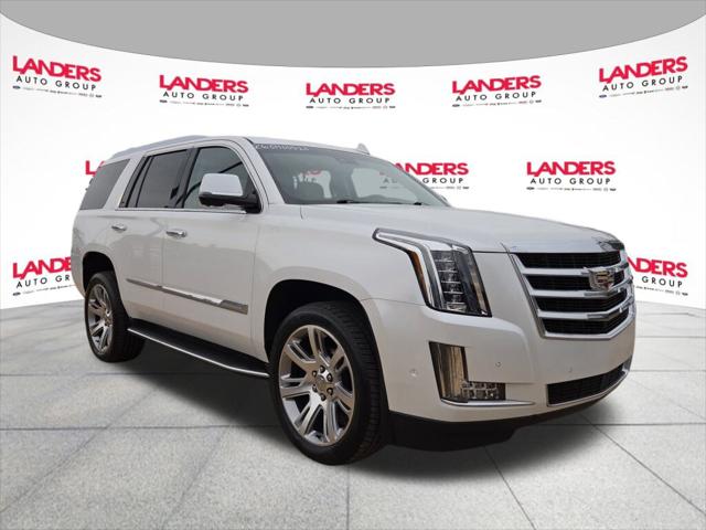 2017 Cadillac Escalade Luxury 2017 Cadillac Escalade Luxury