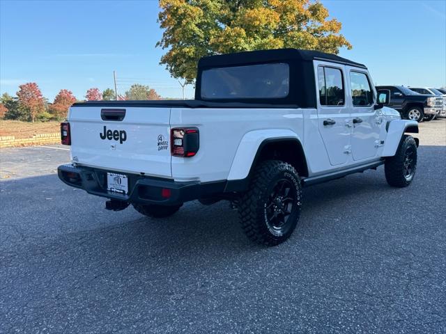 2024 Jeep Gladiator Willys