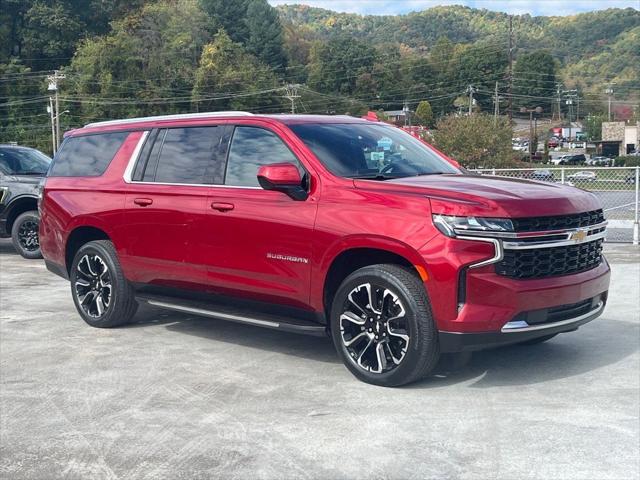 2023 Chevrolet Suburban 4WD LS