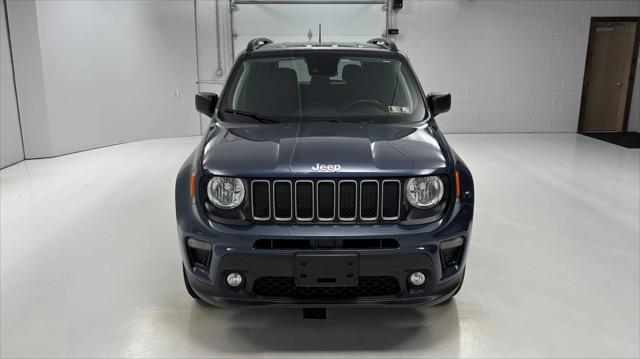 2022 Jeep Renegade Latitude 4x4 2022 Jeep Renegade Latitude 4x4