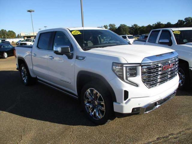 2023 GMC Sierra 1500 4WD Crew Cab Short Box Denali