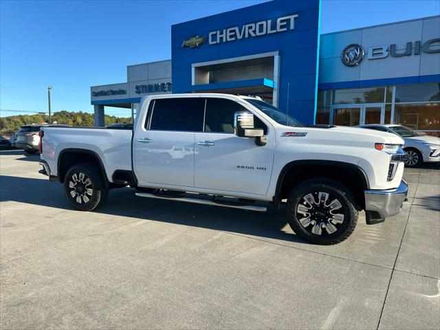 2022 Chevrolet Silverado 2500HD 4WD Crew Cab Standard Bed LTZ