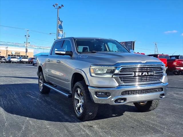 2019 RAM 1500 Laramie Crew Cab 4x4 57 Box 2019 RAM 1500 Laramie Crew Cab 4x4 57 Box