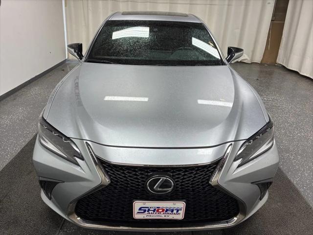 2022 Lexus ES 350 F SPORT 2022 Lexus ES 350 F SPORT