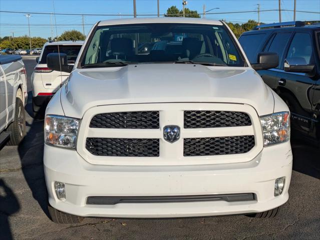 2019 RAM 1500 Classic Express Crew Cab 4x2 57 Box 2019 RAM 1500 Classic Express Crew Cab 4x2 57 Box