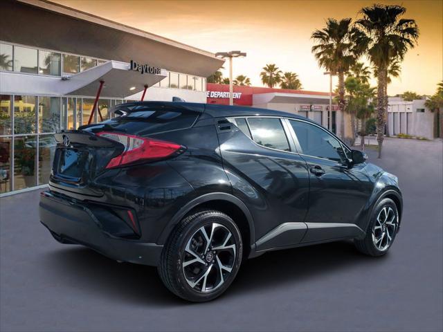 2019 Toyota C-HR XLE 2019 Toyota C-HR XLE
