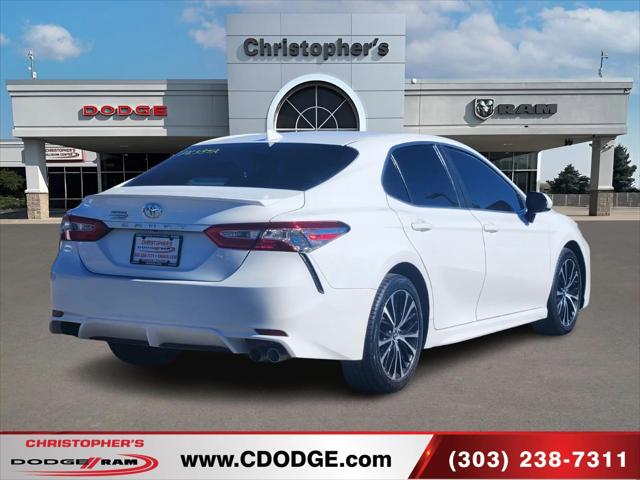 2020 Toyota Camry SE