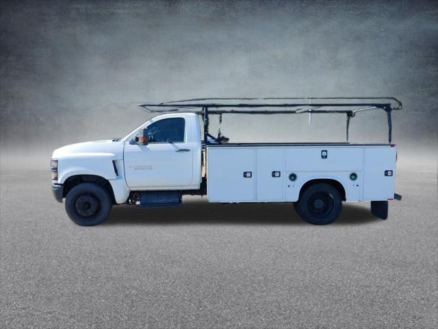 2020 Chevrolet Silverado 6500HD 1WT