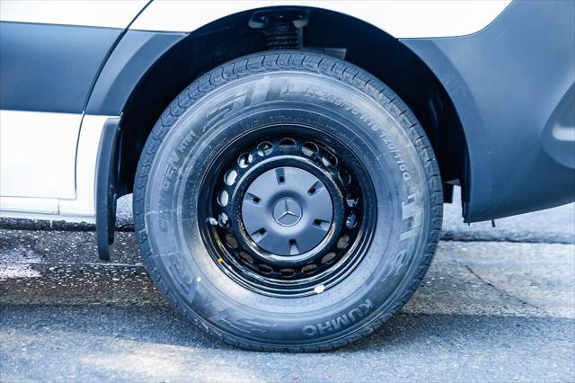 2026 Mercedes-Benz Sprinter Cargo Van Standard Roof 4-Cyl Diesel