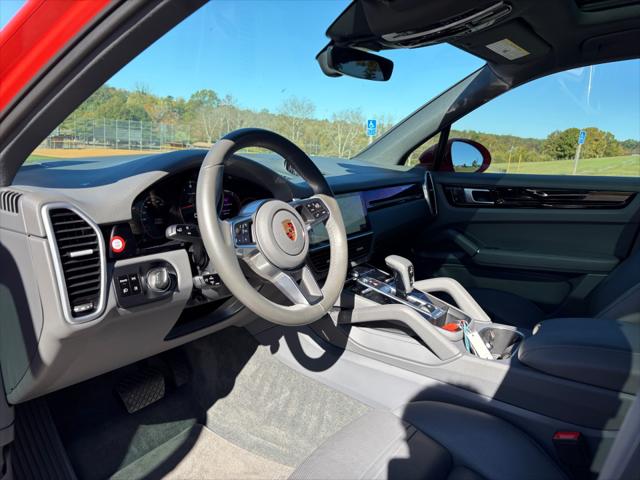 2020 Porsche Cayenne Unknown
