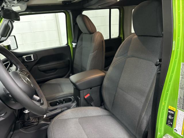 New 2026 Jeep Wrangler Sport S For Sale in Wilmington, OH