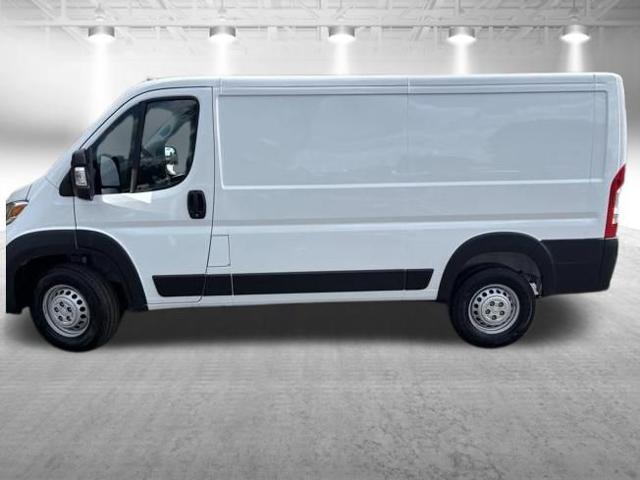 2025 Ram ProMaster 2500 Cargo Van Tradesman Low Roof 136" WB w/Pass Seat