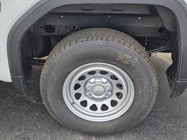 2026 GMC Sierra 1500 Crew Cab, Short Bed, Pro, 4WD