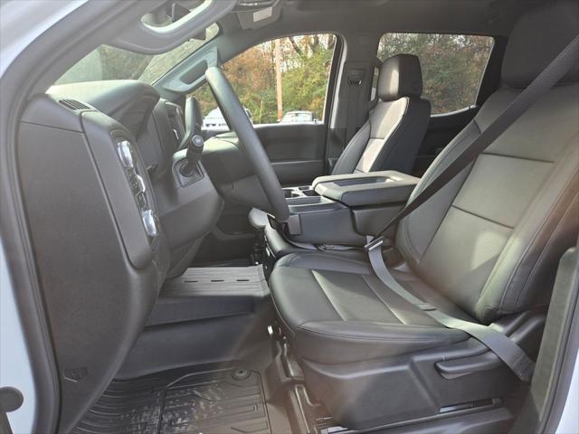 2026 GMC Sierra 1500 Crew Cab, Short Bed, Pro, 4WD