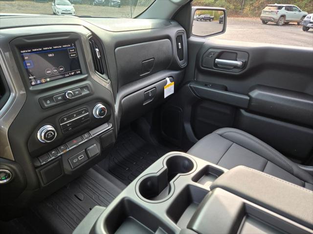 2026 GMC Sierra 1500 Crew Cab, Short Bed, Pro, 4WD
