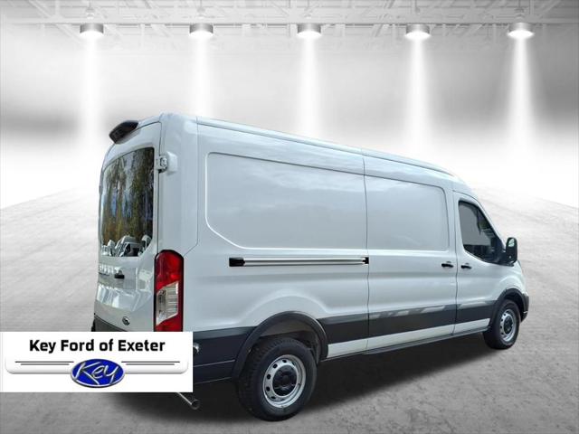2025 Ford Transit Cargo Van Base
