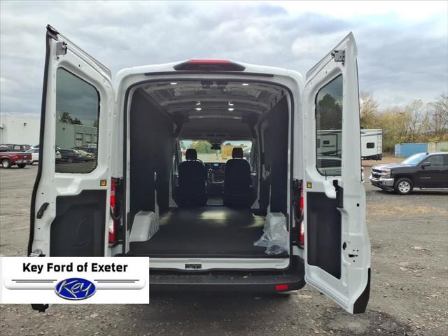 2025 Ford Transit Cargo Van Base
