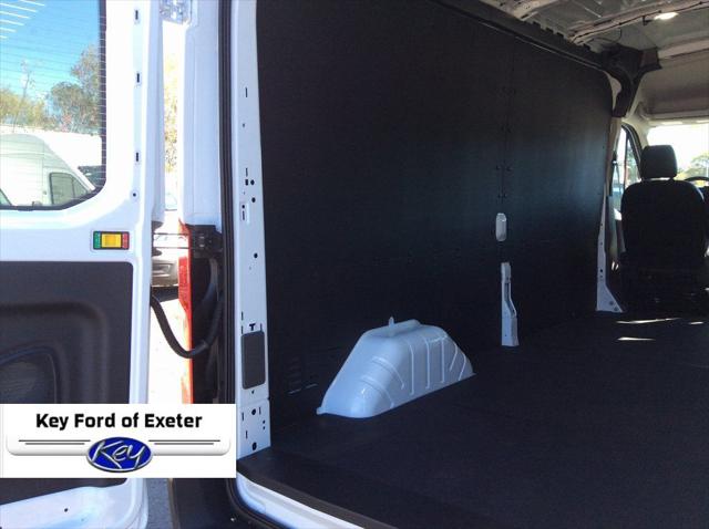 2025 Ford Transit Cargo Van Base