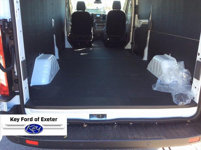 2025 Ford Transit Cargo Van Base