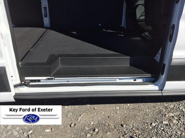2025 Ford Transit Cargo Van Base