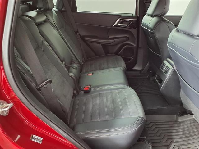 2024 Mitsubishi Outlander PHEV SE S-AWC
