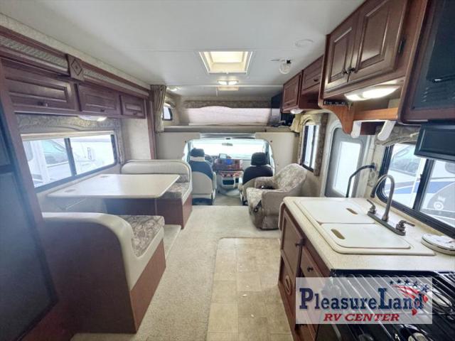 2010 Ford E-450 Cutaway Unknown