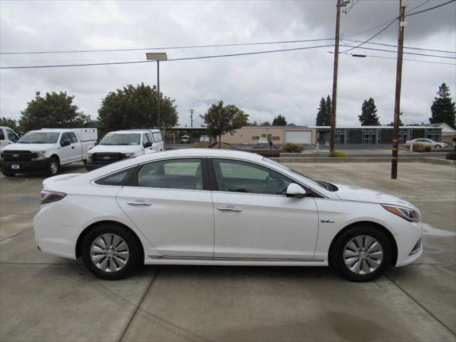 2016 Hyundai Sonata Hybrid SE